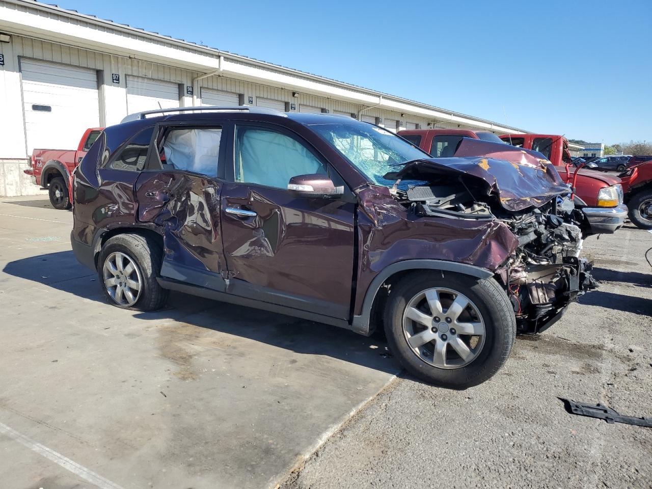2013 KIA SORENTO