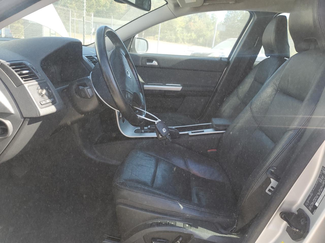 2011 VOLVO S40