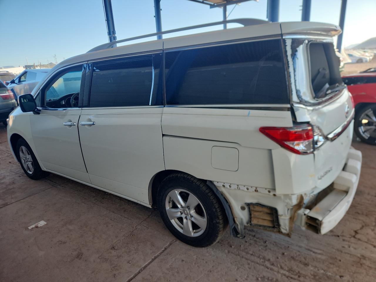 2016 NISSAN Quest