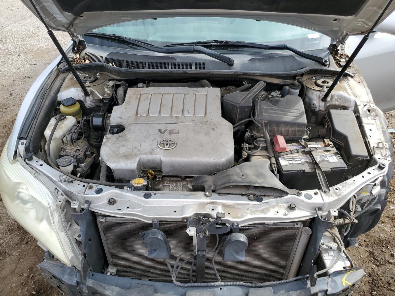 2010 TOYOTA CAMRY