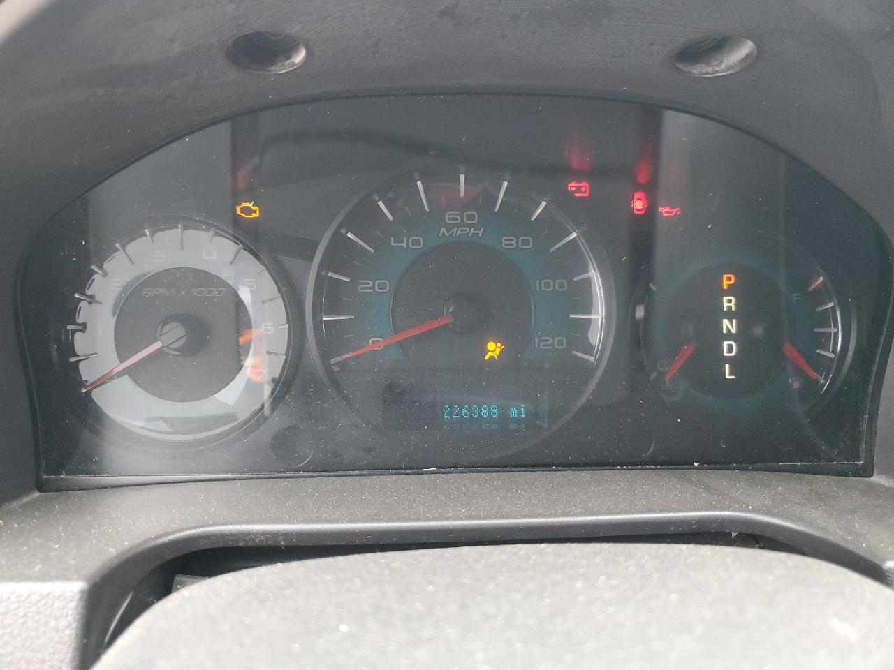 2010 FORD FUSION