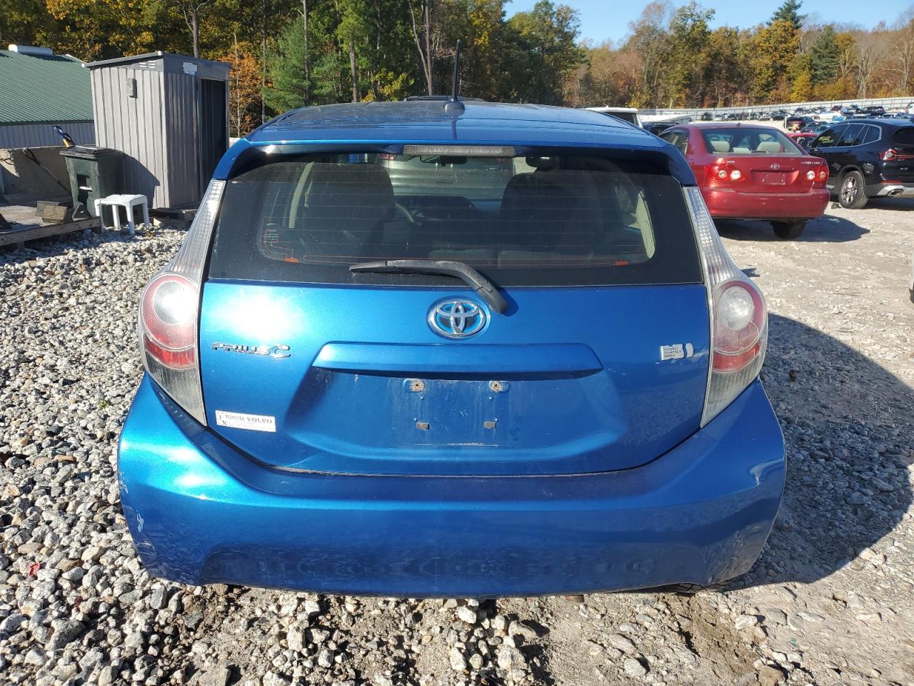 2013 TOYOTA Prius c