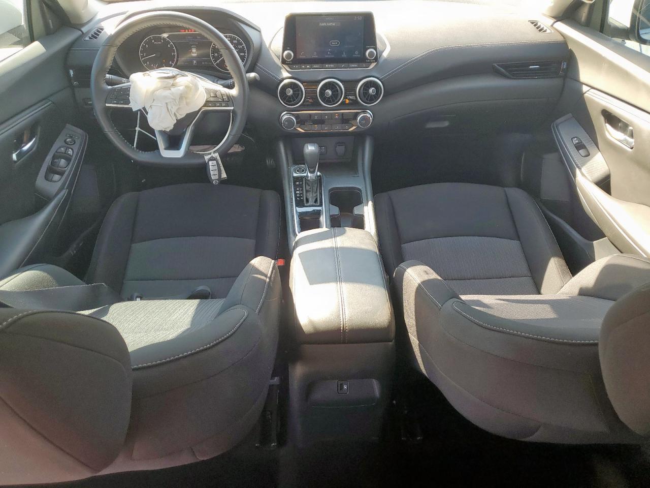 2022 NISSAN SENTRA