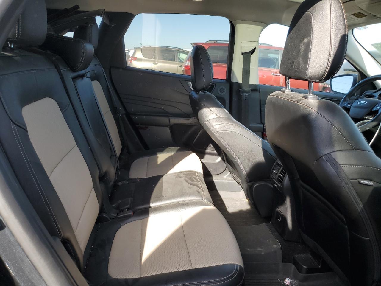2022 FORD ESCAPE
