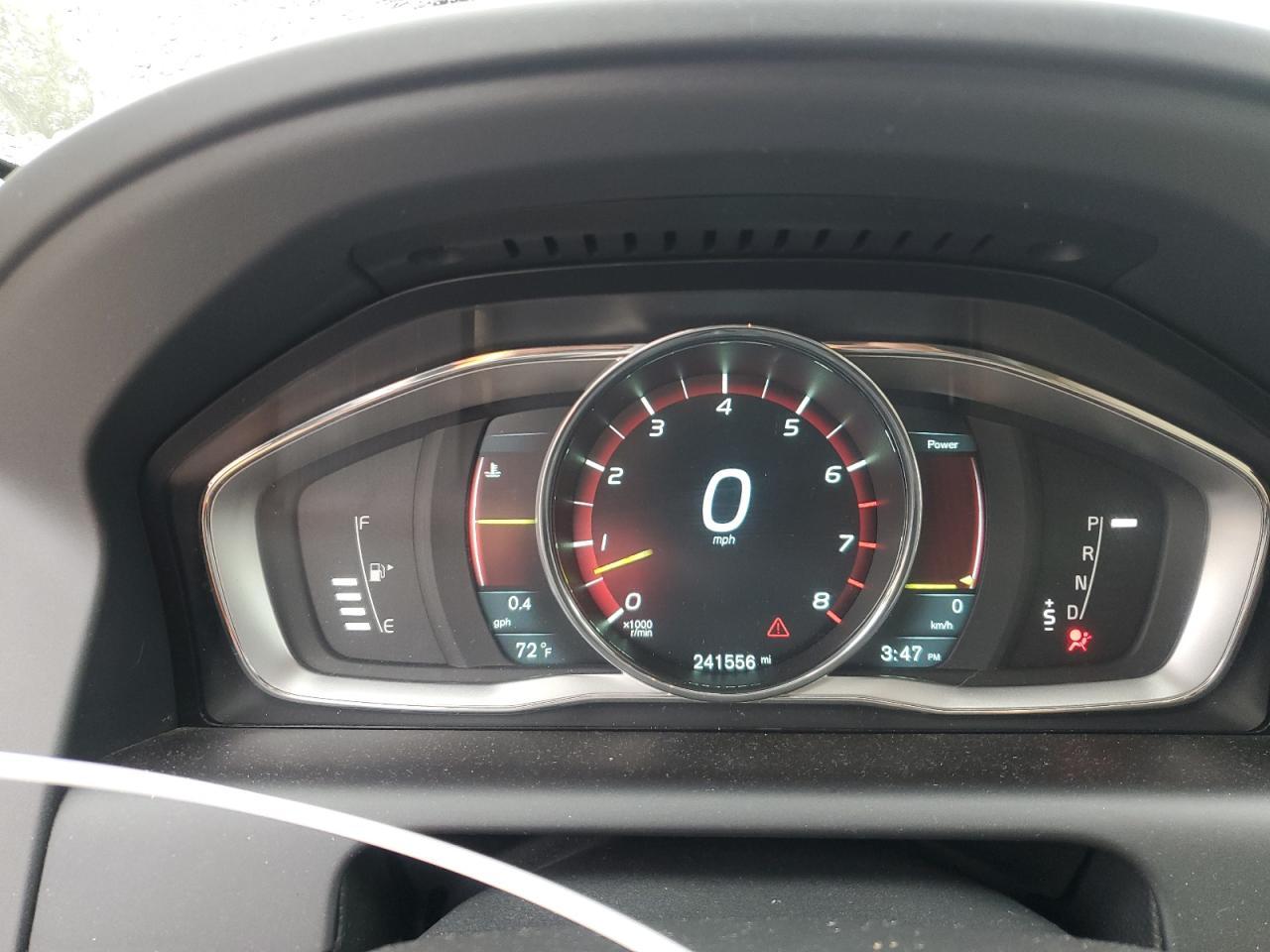 2014 VOLVO XC60