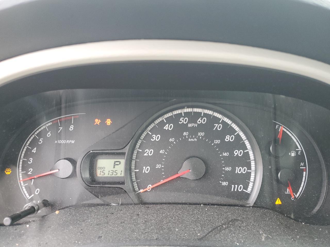 2011 TOYOTA SIENNA