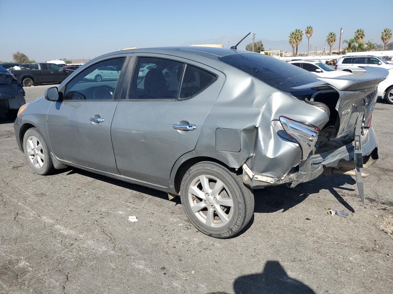 2014 NISSAN VERSA