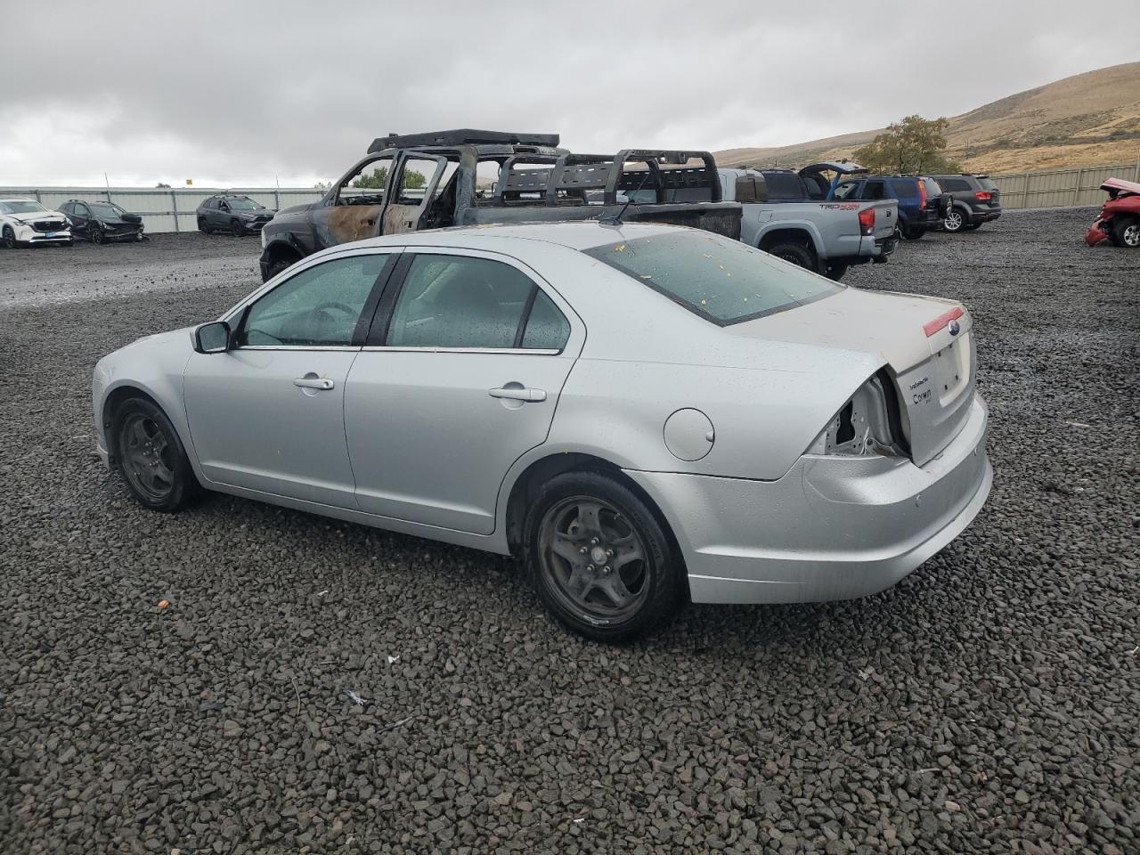 2010 FORD FUSION