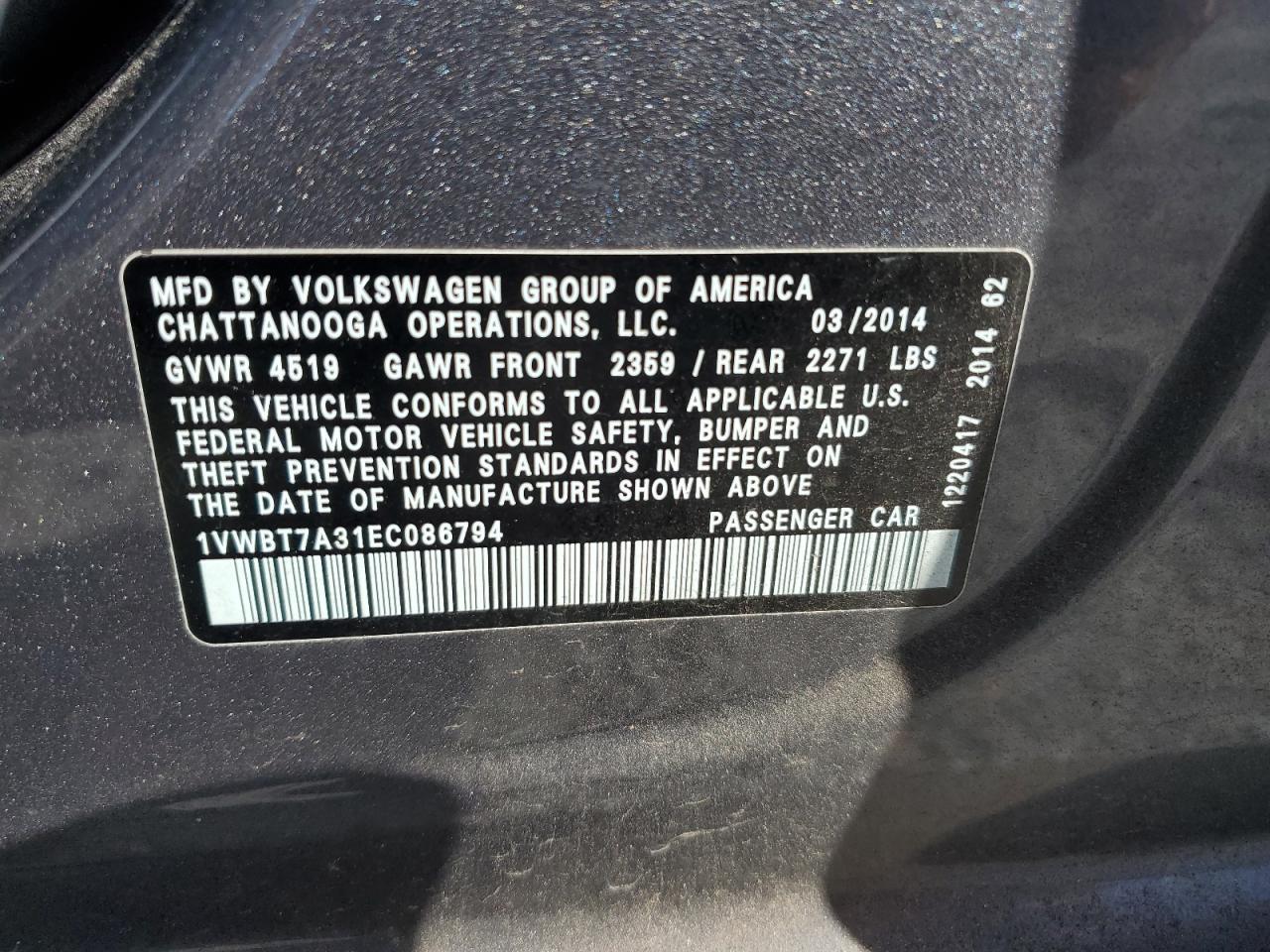 2014 VOLKSWAGEN Passat