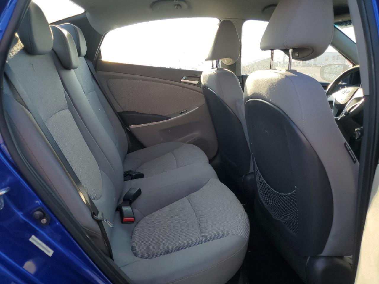 2012 HYUNDAI ACCENT