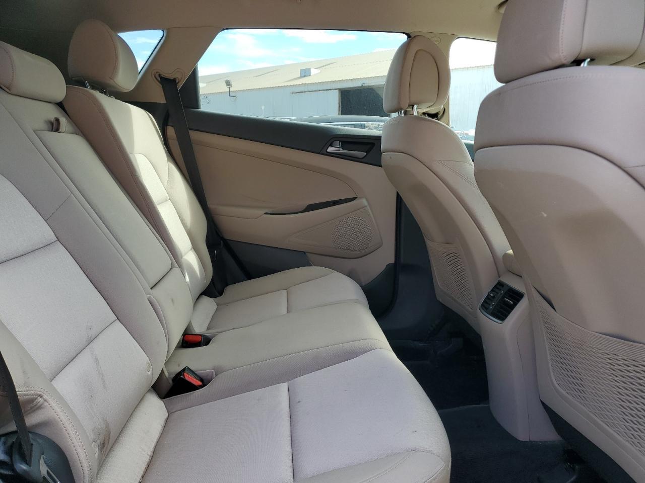 2017 HYUNDAI TUCSON