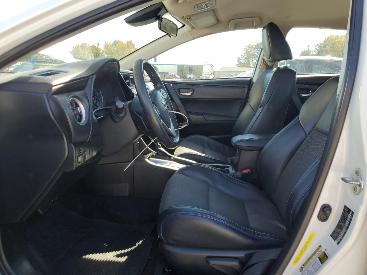 2017 TOYOTA COROLLA