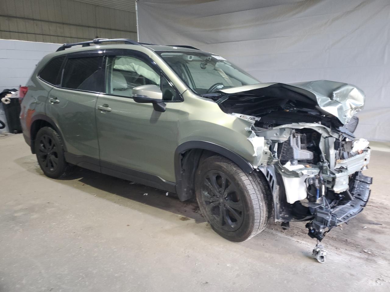 2021 SUBARU FORESTER