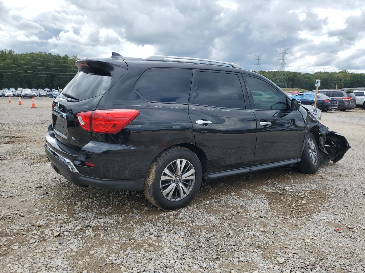 2019 NISSAN PATHFINDER