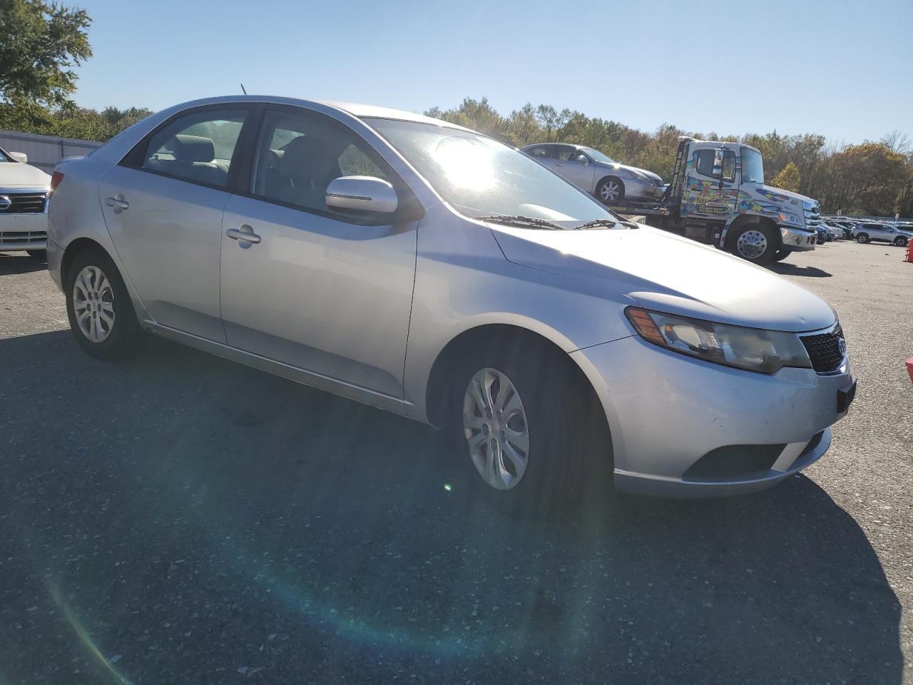 2013 KIA FORTE