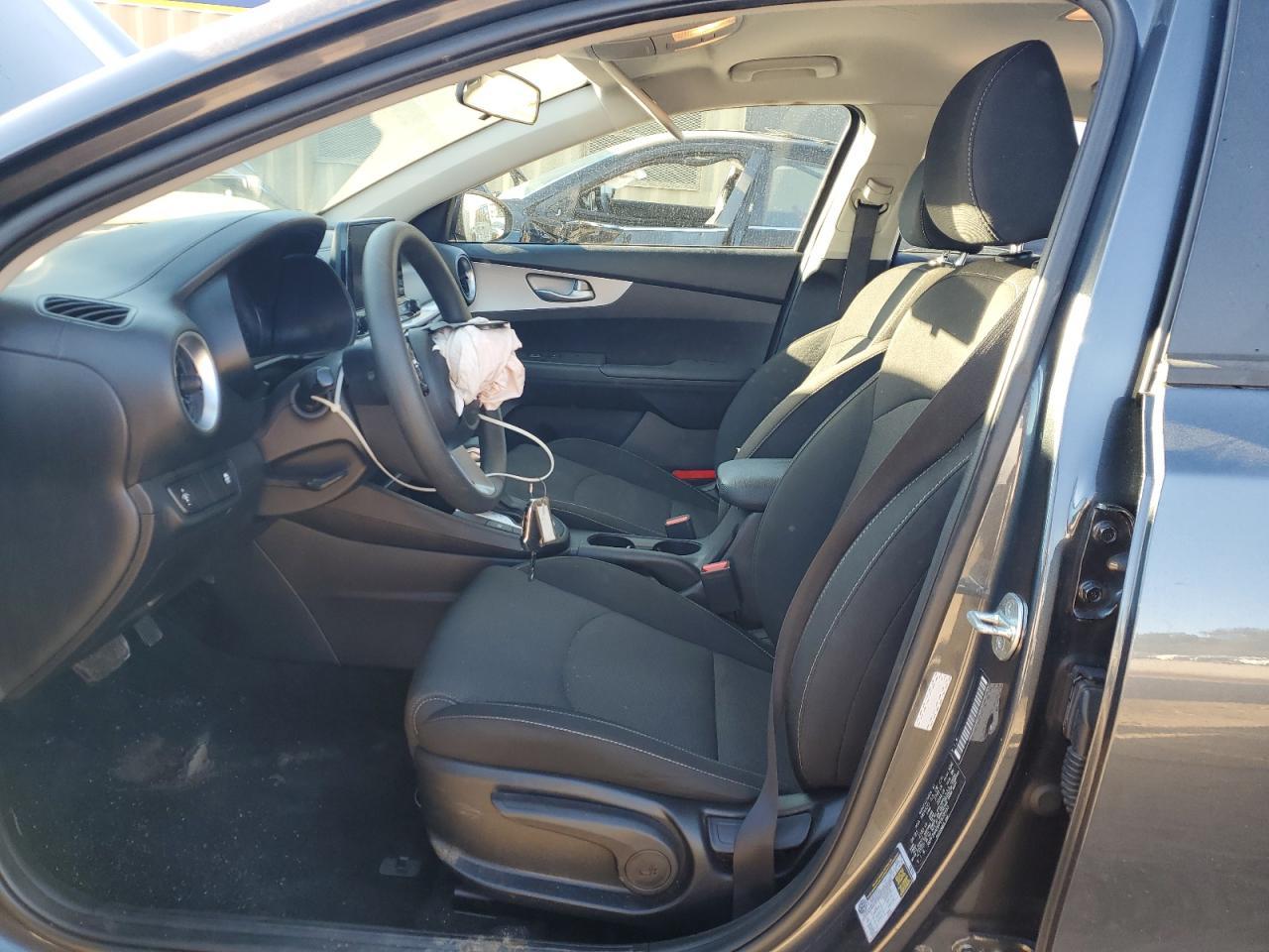 2023 KIA FORTE
