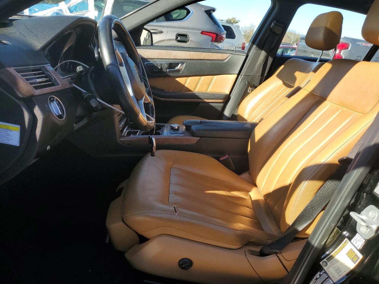 2013 MERCEDES-BENZ E-Class