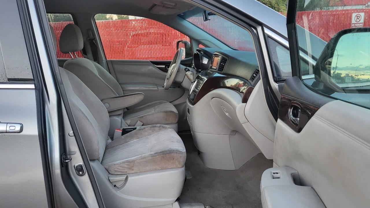 2016 NISSAN Quest