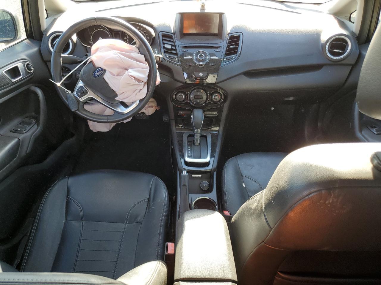 2017 FORD Fiesta