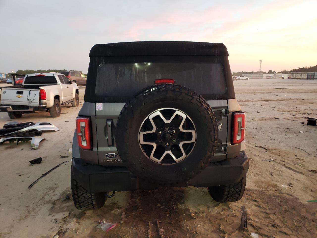 2024 FORD Bronco