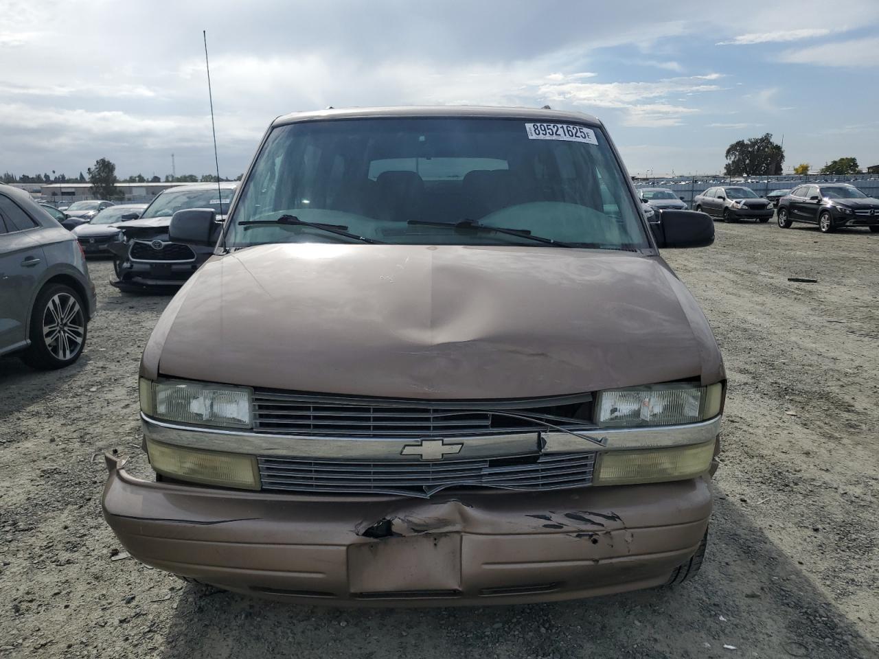 2004 CHEVROLET Astro