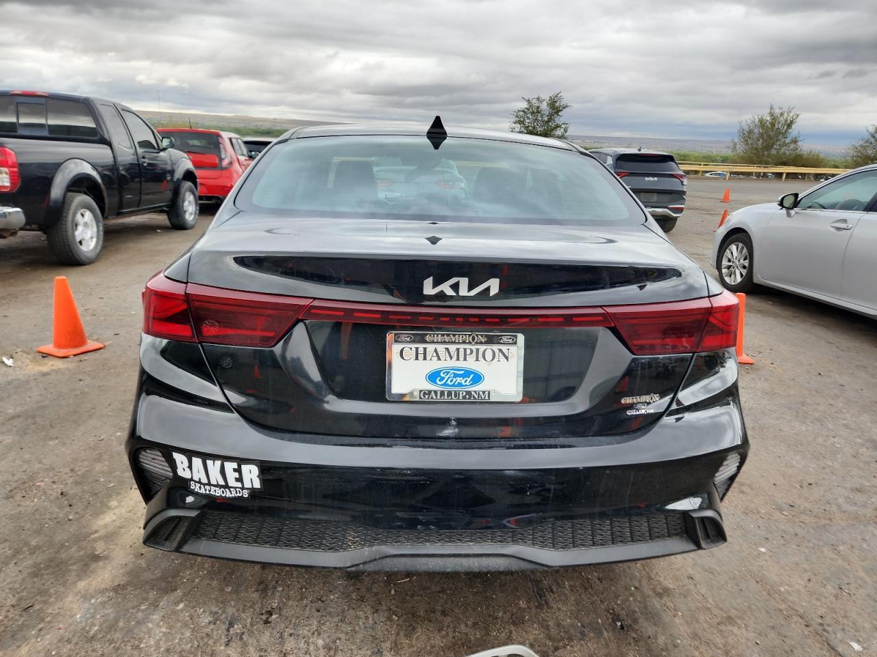 2023 KIA FORTE