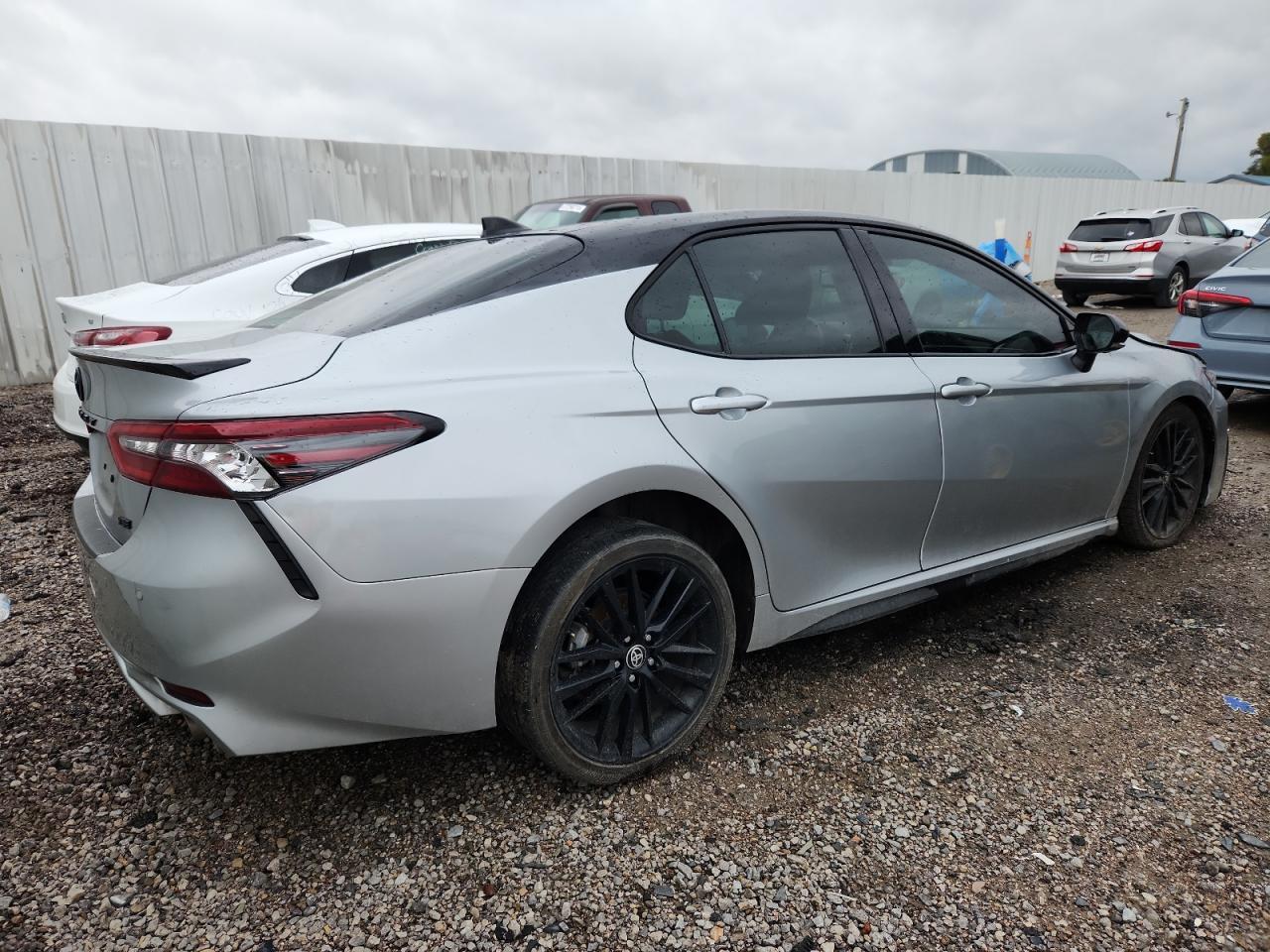 2023 TOYOTA CAMRY