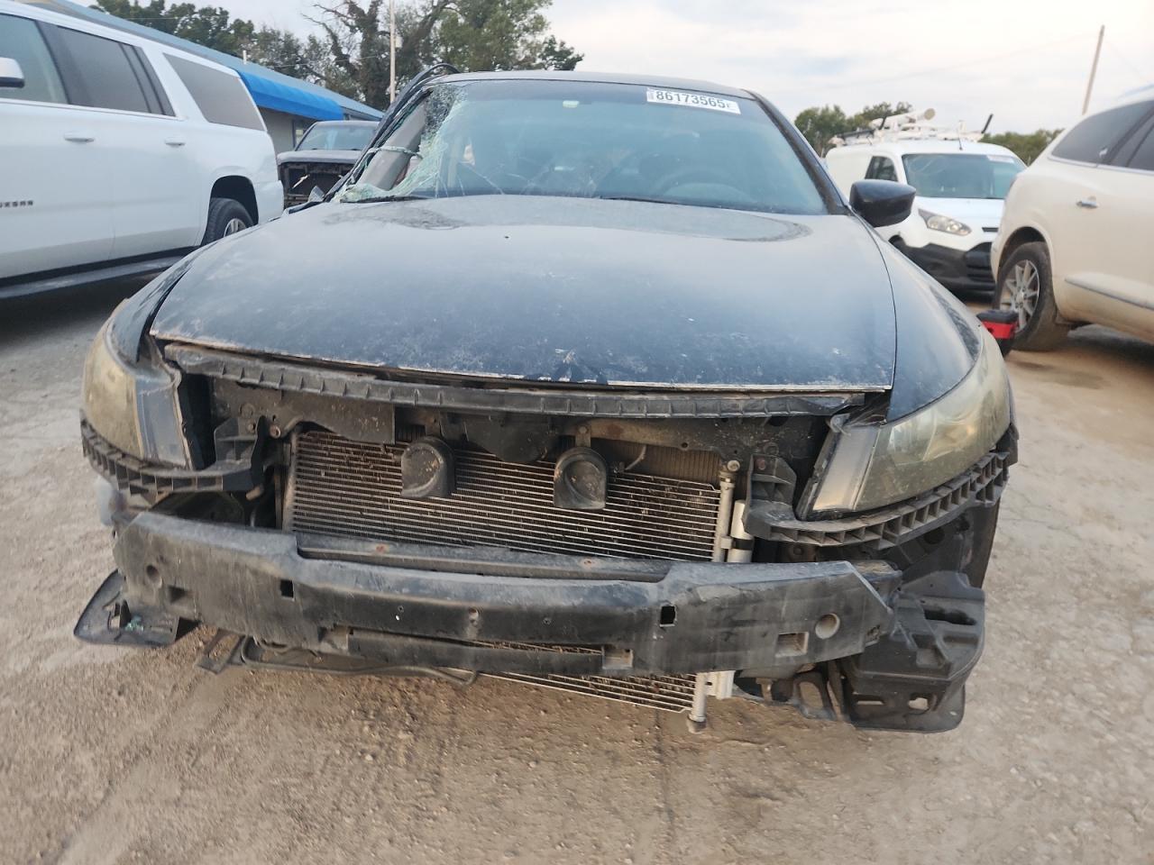 2011 HONDA ACCORD