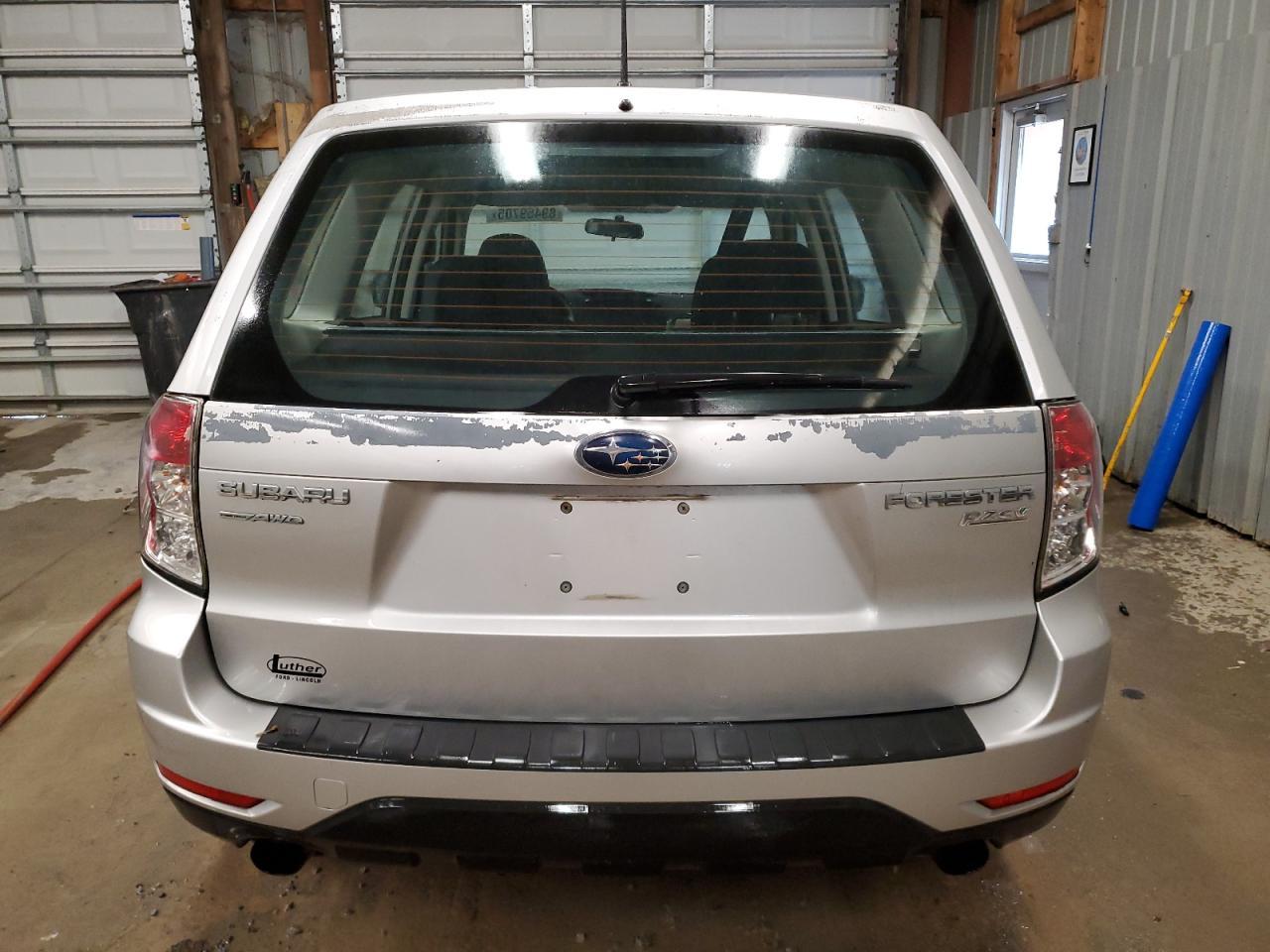 2010 SUBARU FORESTER