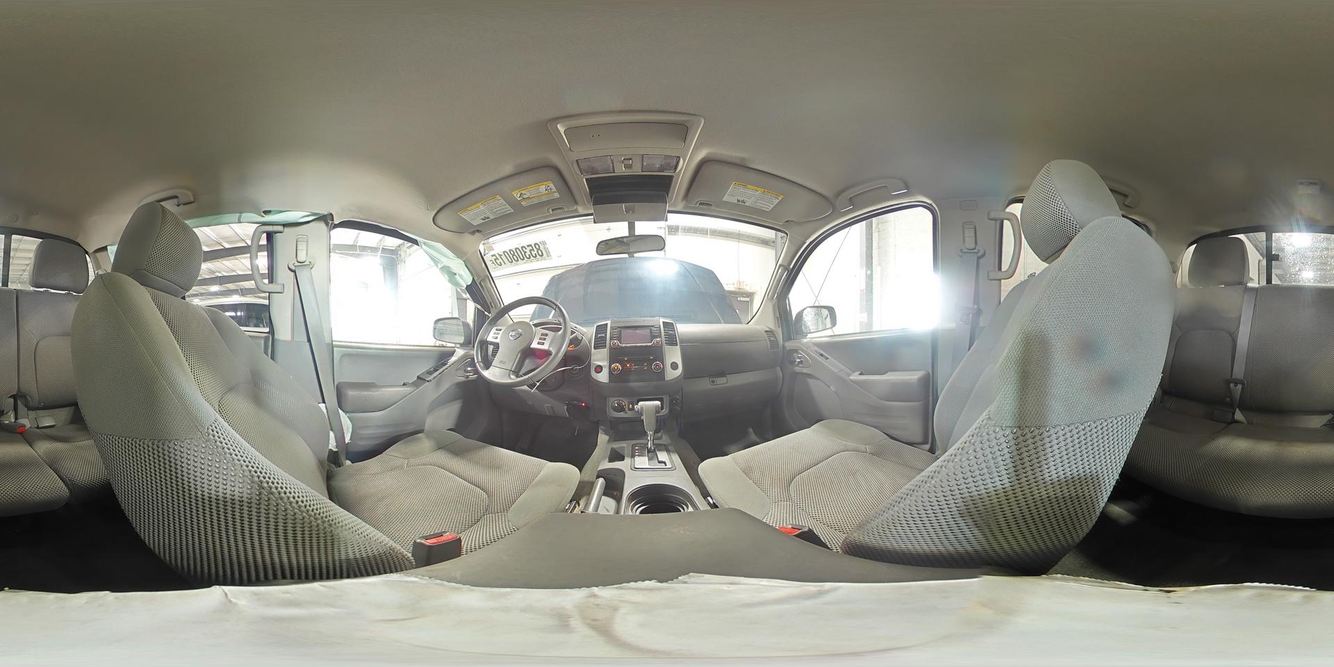 2017 NISSAN Frontier