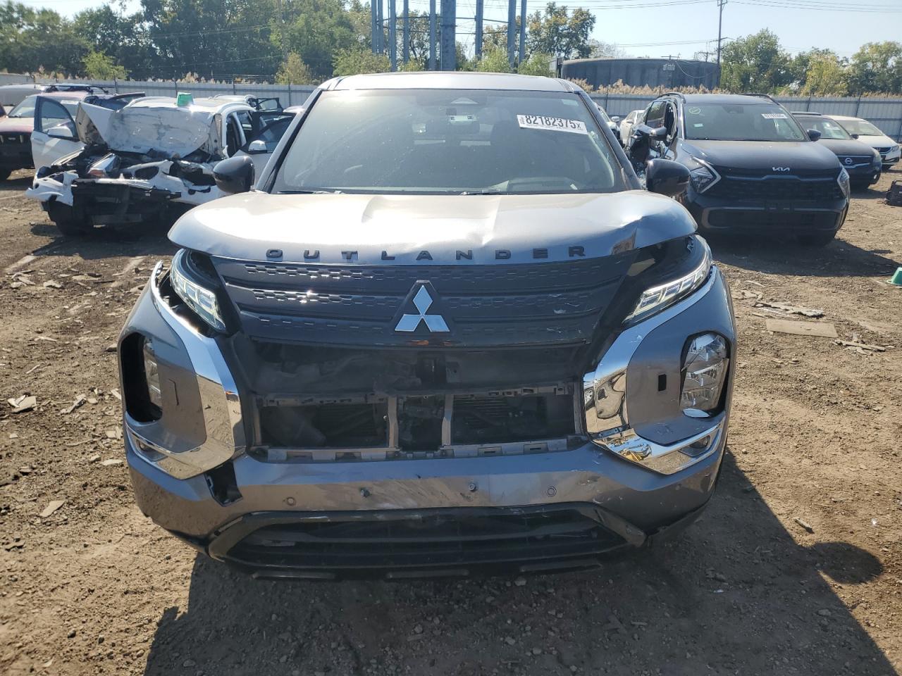2022 MITSUBISHI outlander