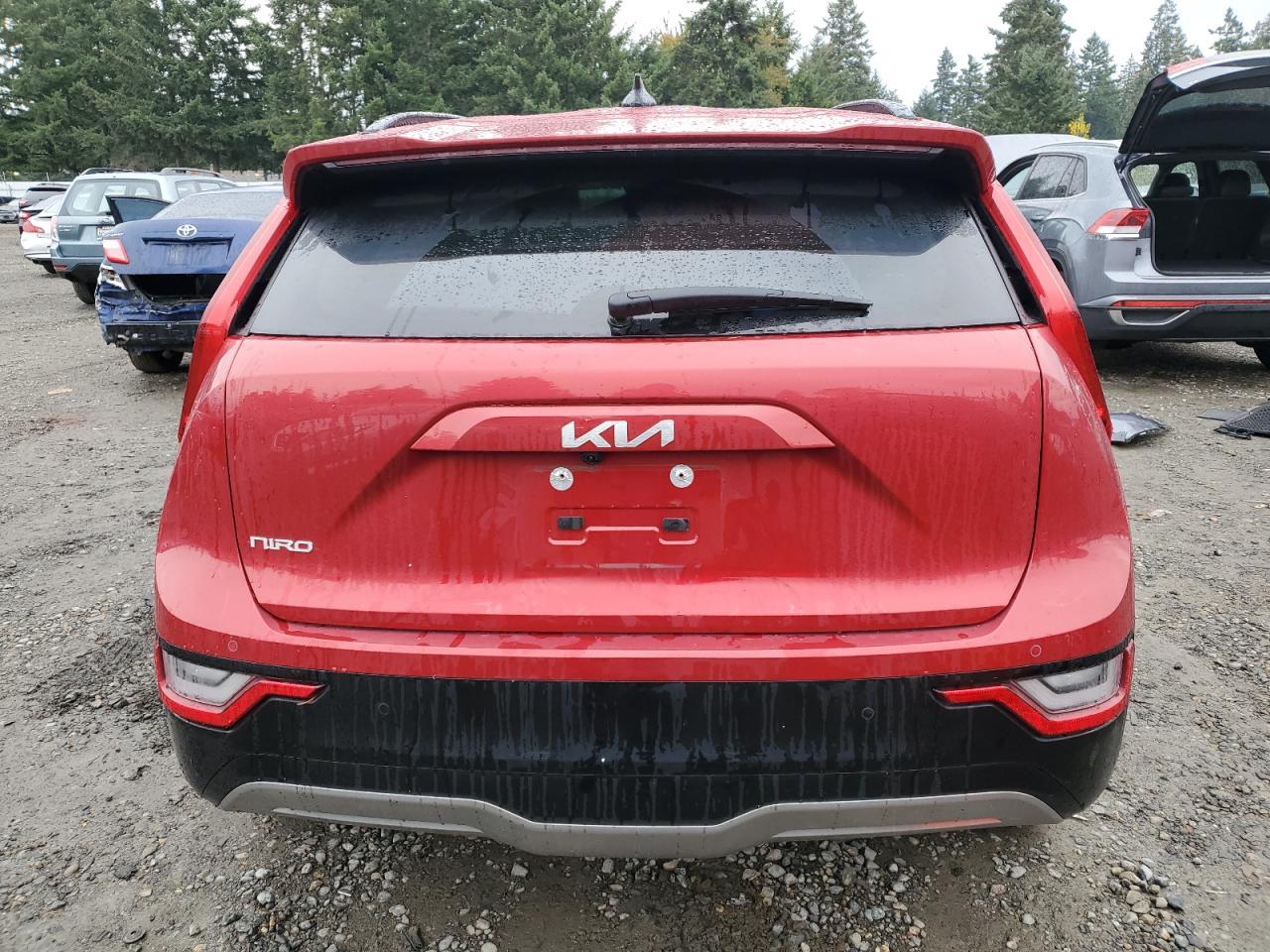 2023 KIA Niro