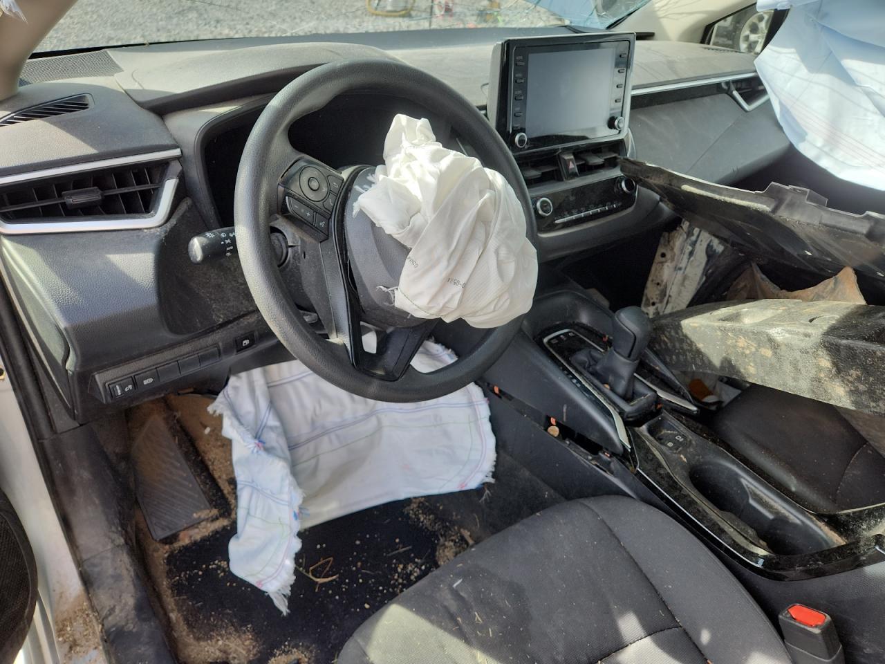 2022 TOYOTA COROLLA