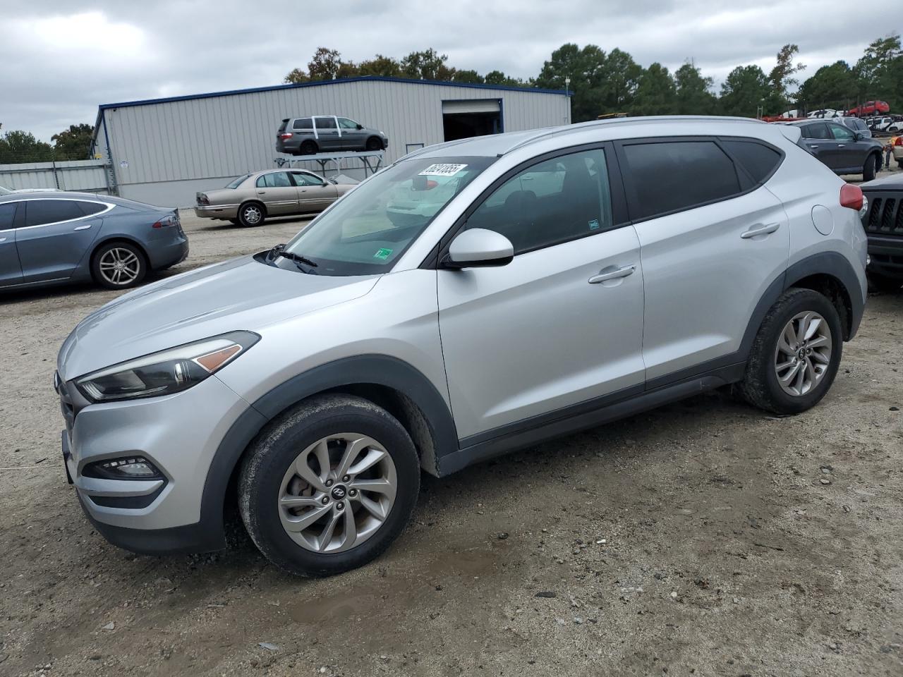 2016 HYUNDAI TUCSON