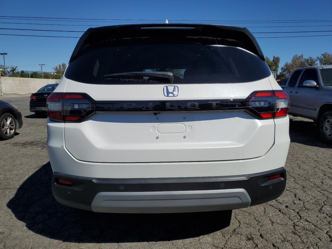 2025 HONDA PILOT