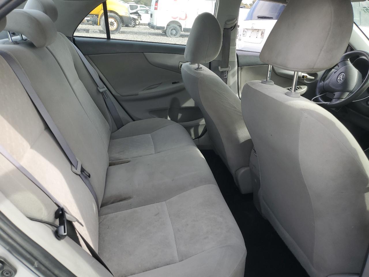2009 TOYOTA COROLLA