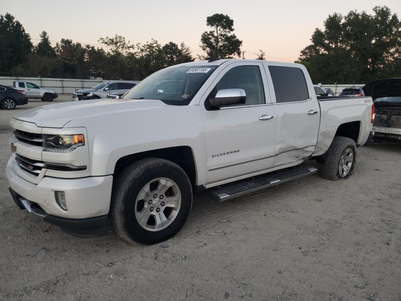 2017 CHEVROLET Silverado