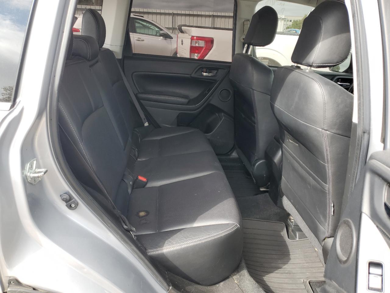 2015 SUBARU FORESTER