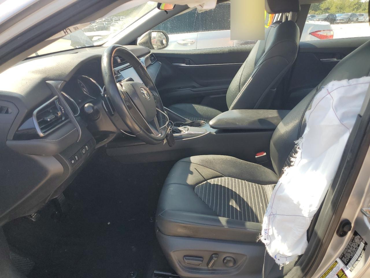 2019 TOYOTA CAMRY