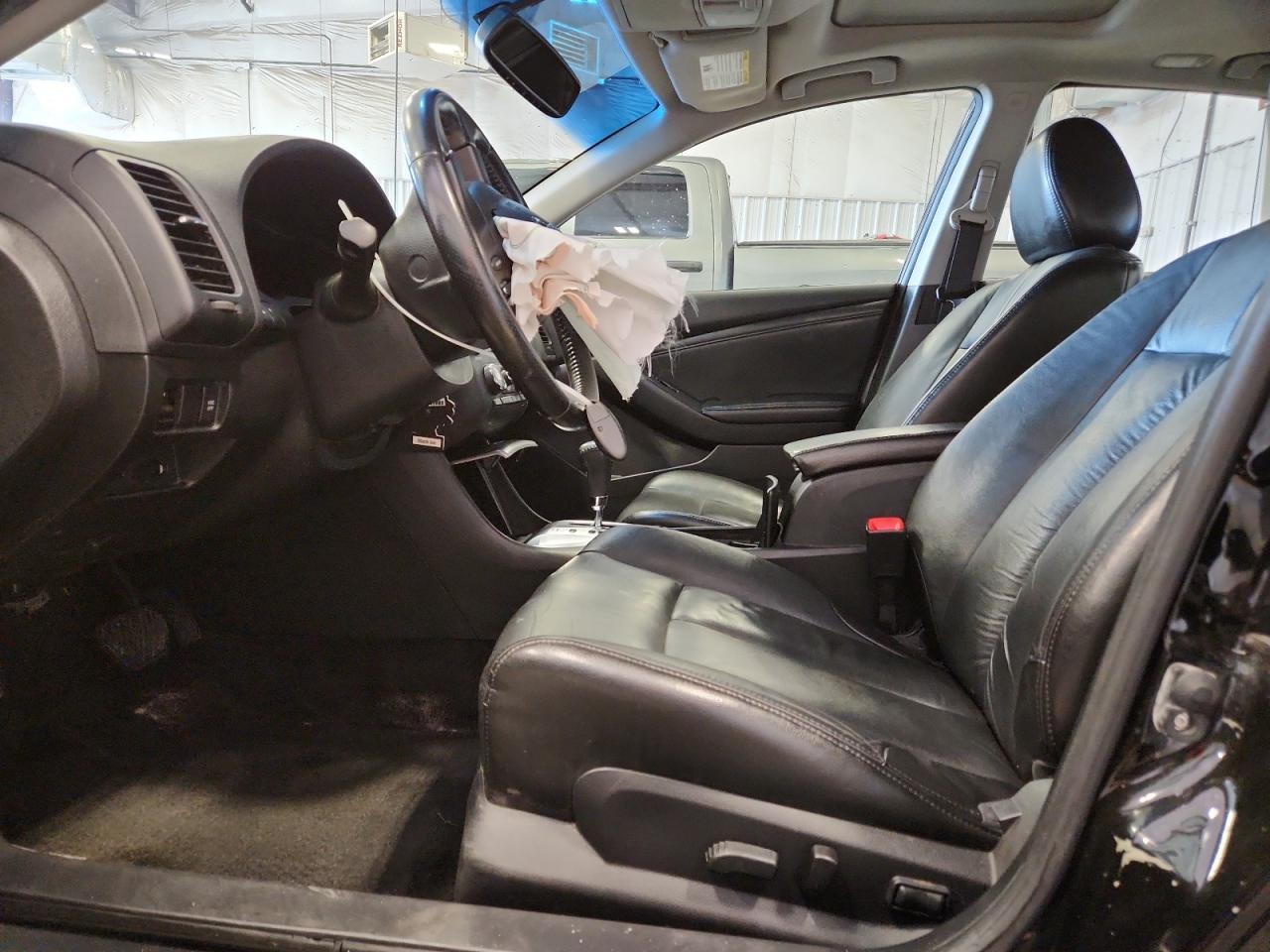 2010 NISSAN ALTIMA