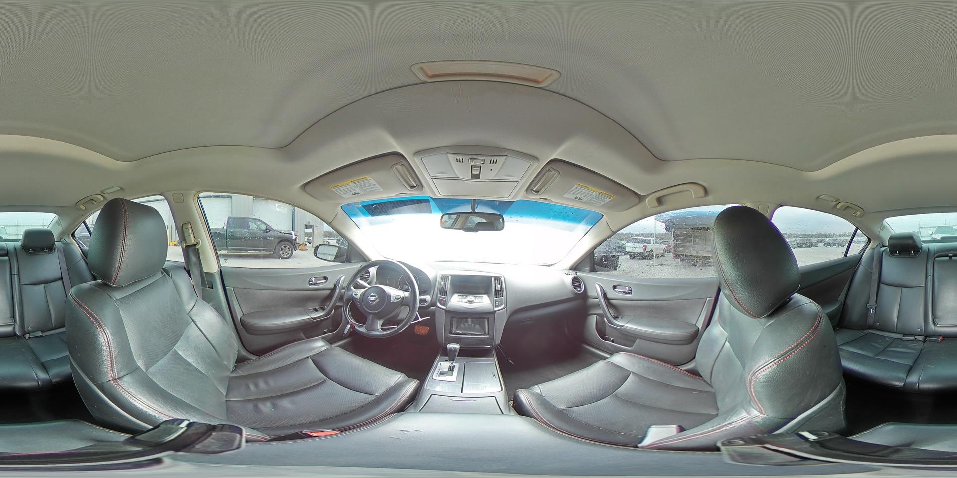 2014 NISSAN Maxima