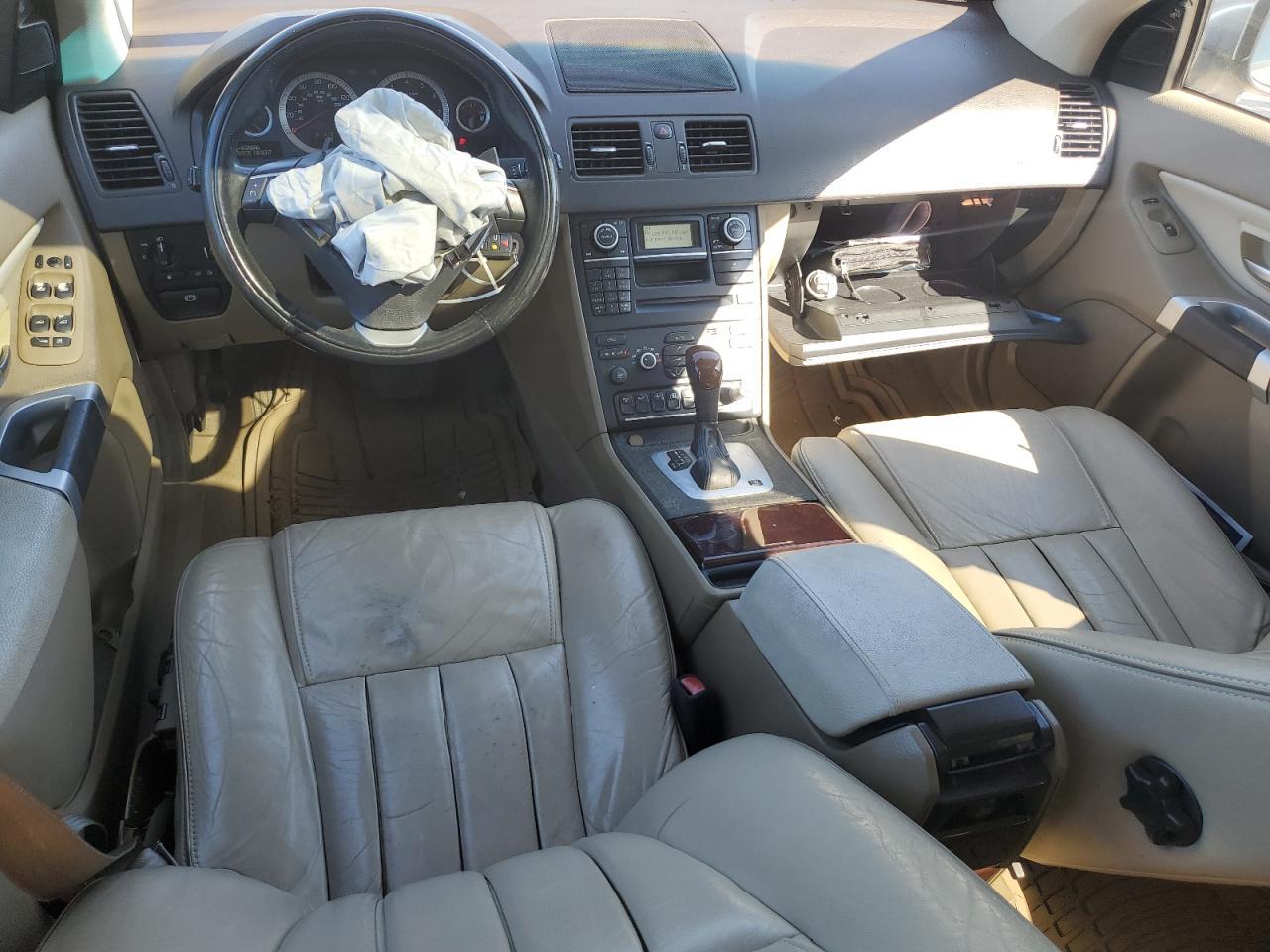 2013 VOLVO XC90