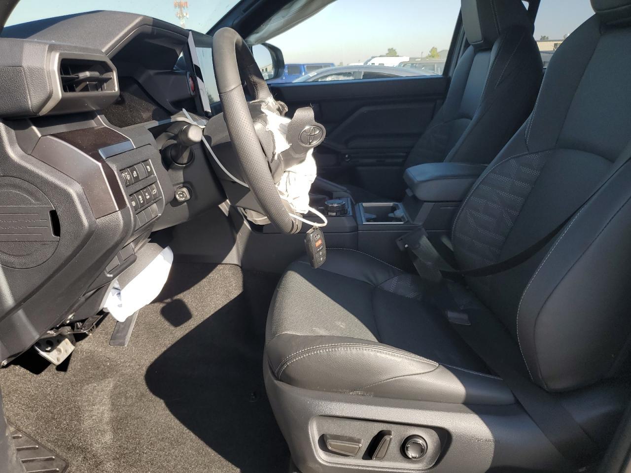2025 TOYOTA 4Runner