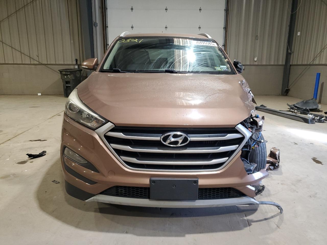 2017 HYUNDAI TUCSON