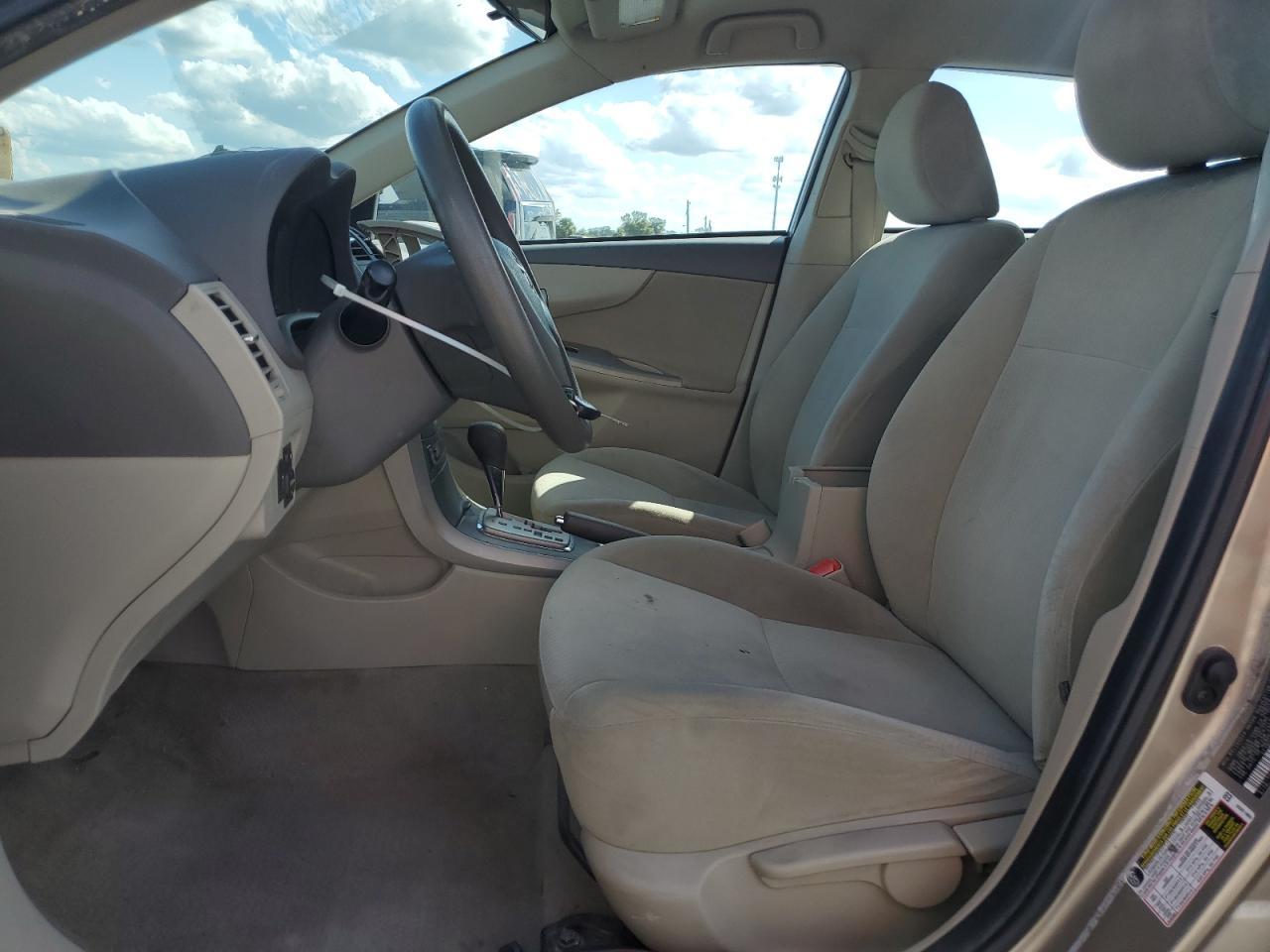 2010 TOYOTA COROLLA
