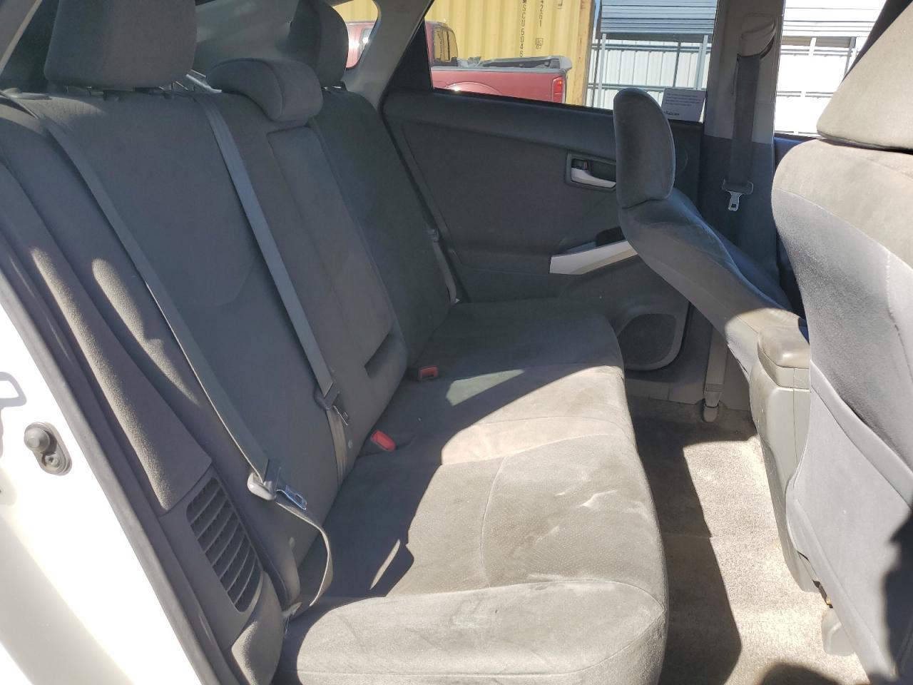 2011 TOYOTA PRIUS
