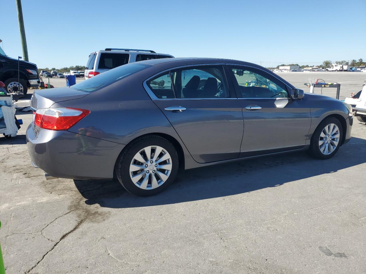 2015 HONDA ACCORD