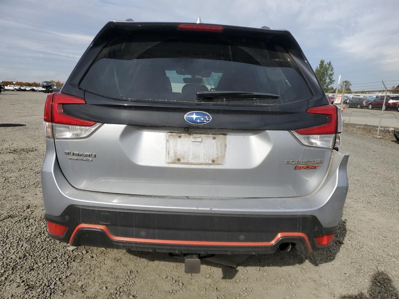 2023 SUBARU FORESTER