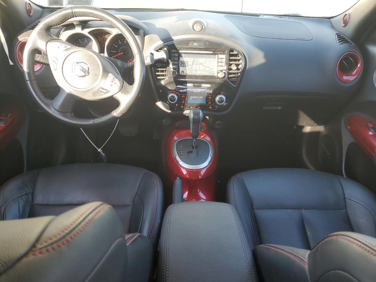 2015 NISSAN Juke