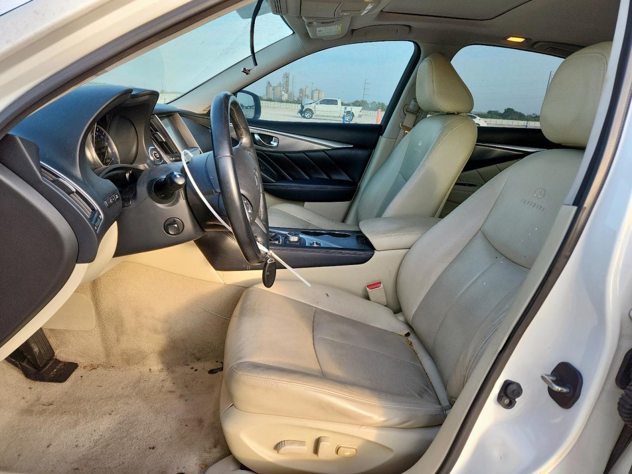 2014 INFINITI Q50